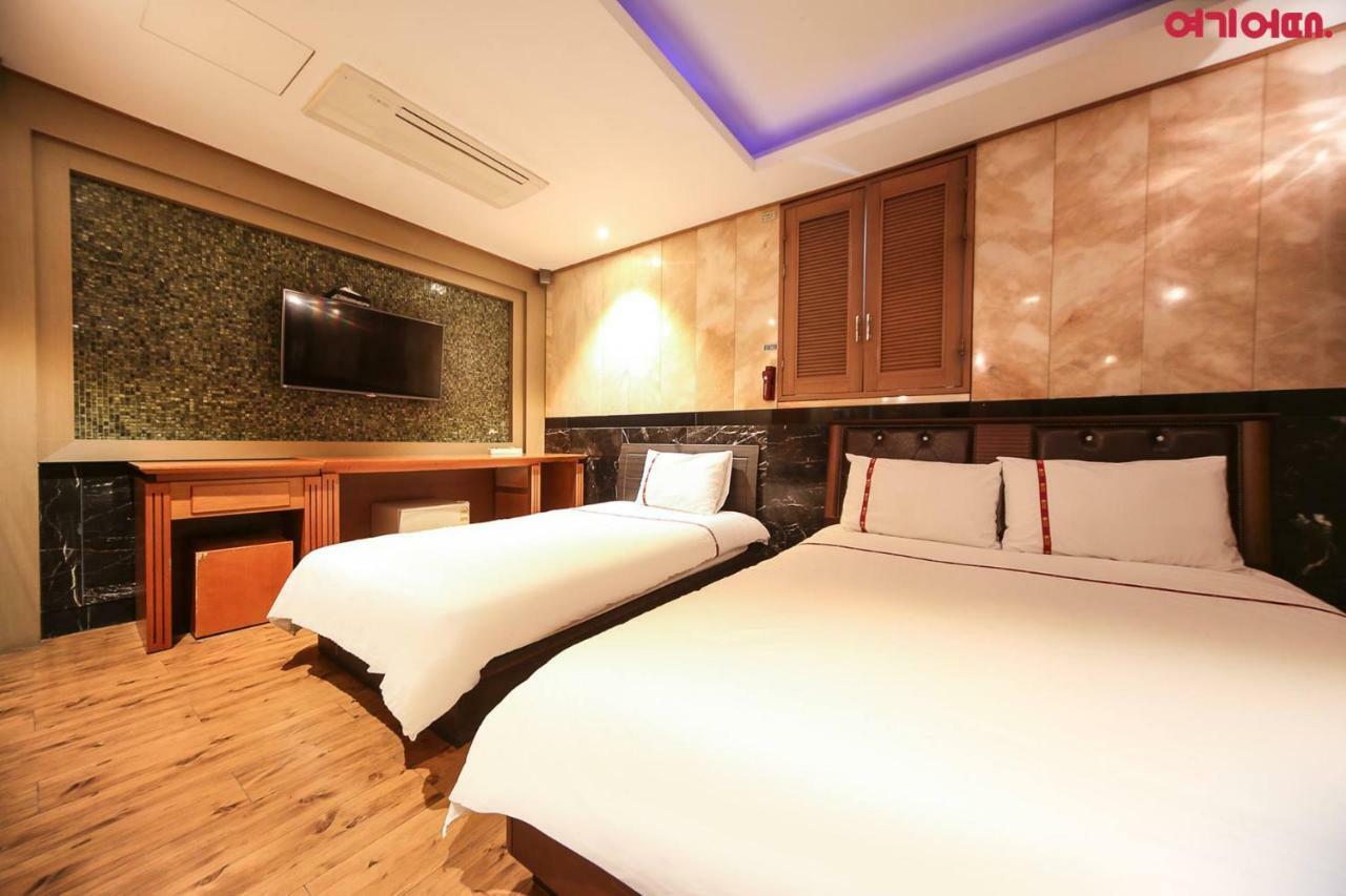 Signature Hotel Seoul Exteriör bild